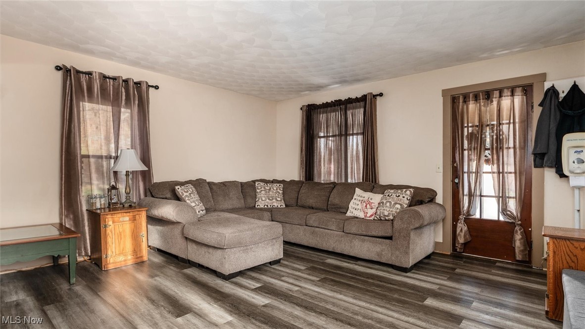 8755 Main Street SE Corning OH 43730