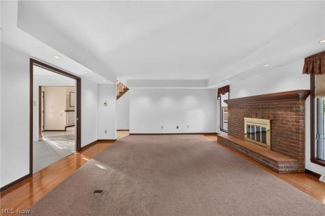 2935 Cherrywood Circle NW Massillon OH 44646