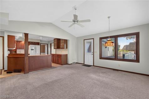 2935 Cherrywood Circle NW Massillon OH 44646