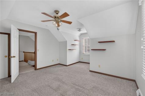 2935 Cherrywood Circle NW Massillon OH 44646