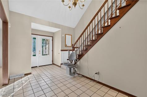 2935 Cherrywood Circle NW Massillon OH 44646
