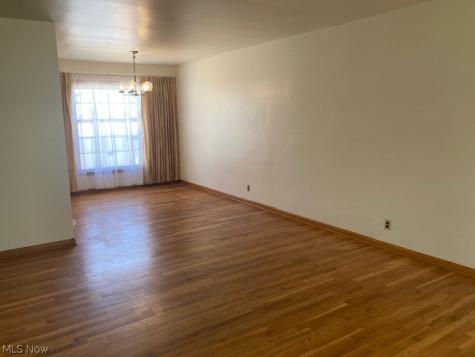 6413 Anita Drive Parma Heights OH 44130