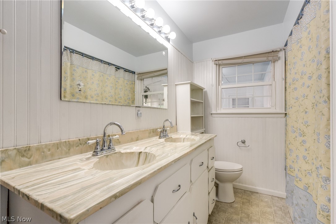 1114 Lincoln Avenue Cuyahoga Falls OH 44223