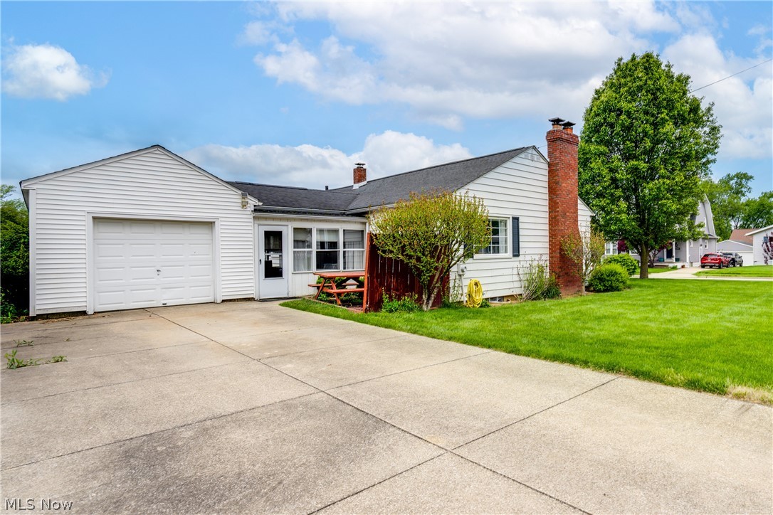 1114 Lincoln Avenue Cuyahoga Falls OH 44223