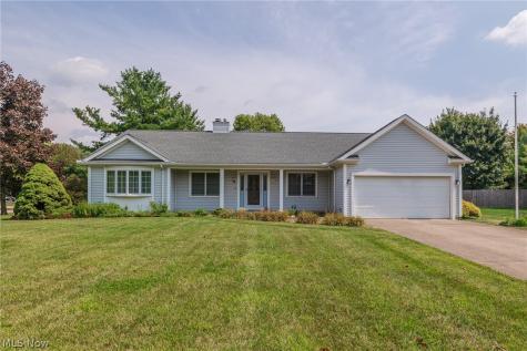 3233 Bramblewood Way Avon OH 44011