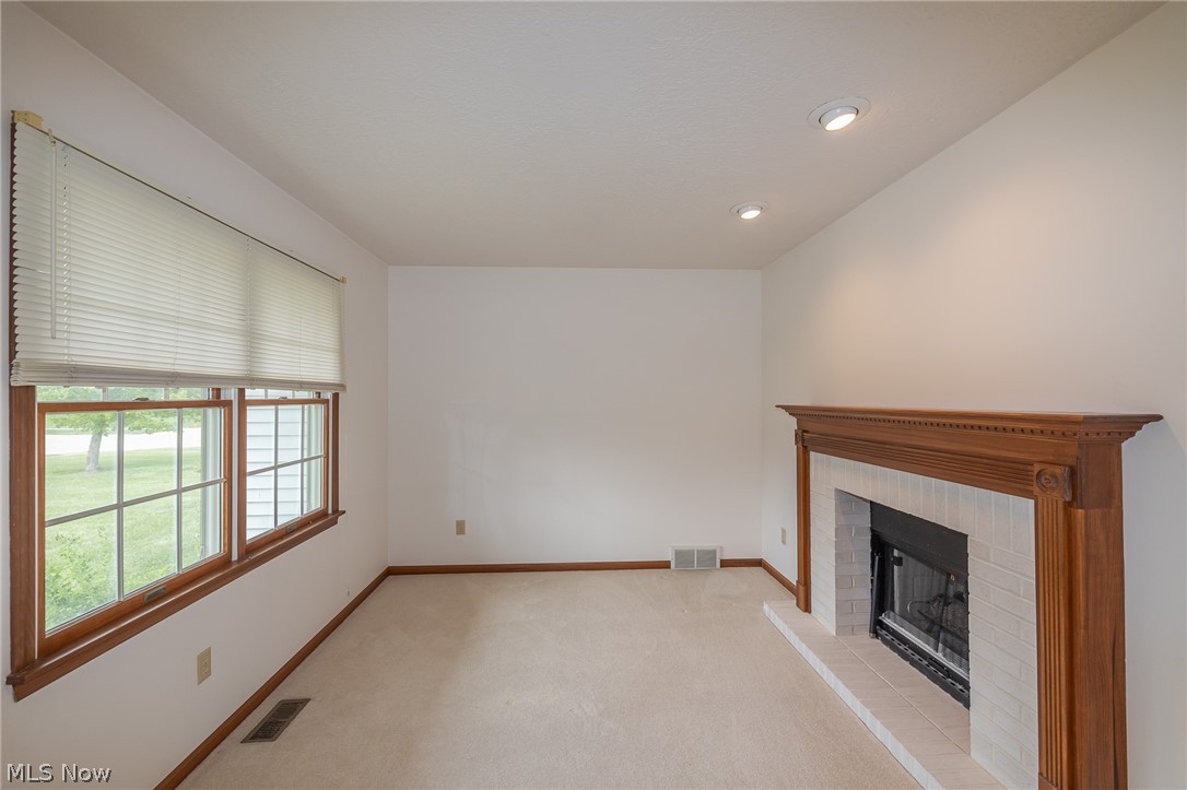 3233 Bramblewood Way Avon OH 44011