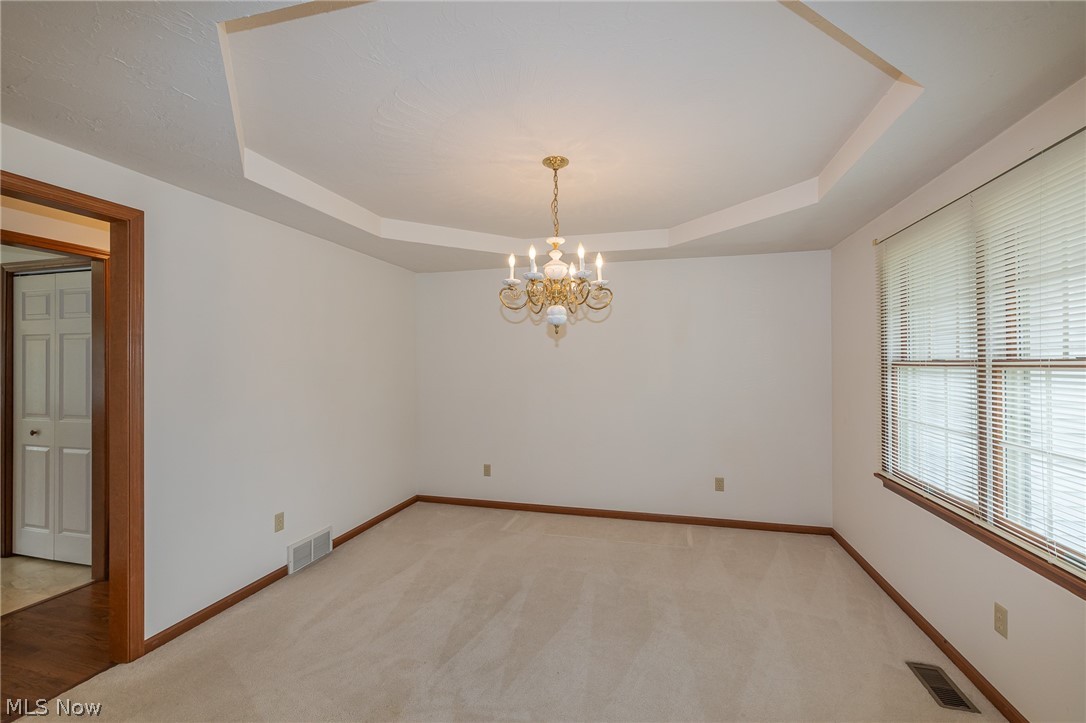 3233 Bramblewood Way Avon OH 44011