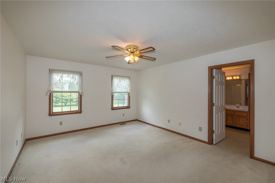 3233 Bramblewood Way Avon OH 44011