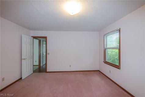3233 Bramblewood Way Avon OH 44011
