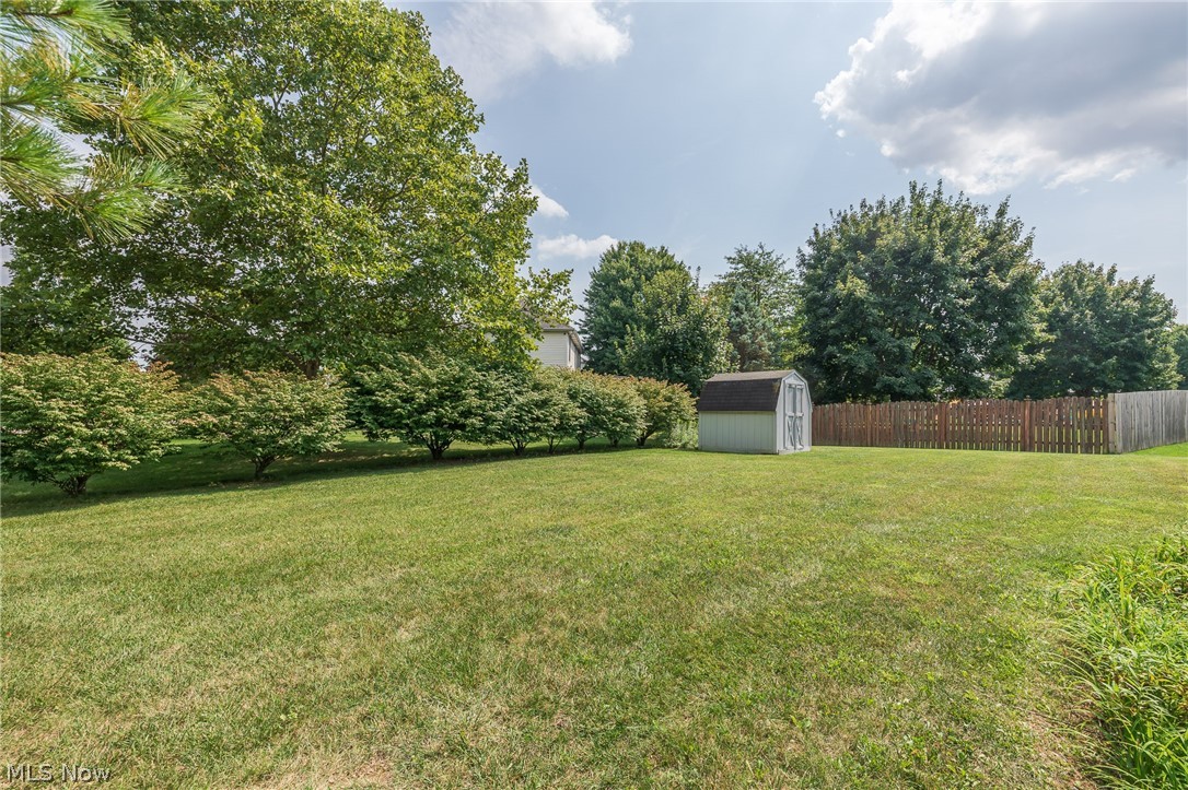 3233 Bramblewood Way Avon OH 44011
