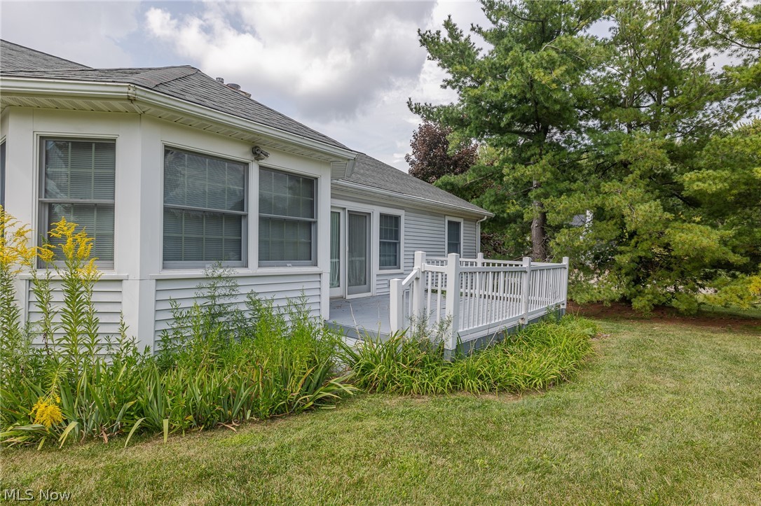 3233 Bramblewood Way Avon OH 44011