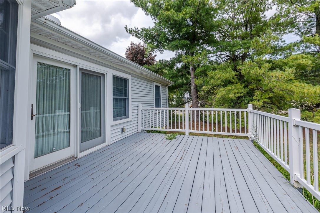 3233 Bramblewood Way Avon OH 44011