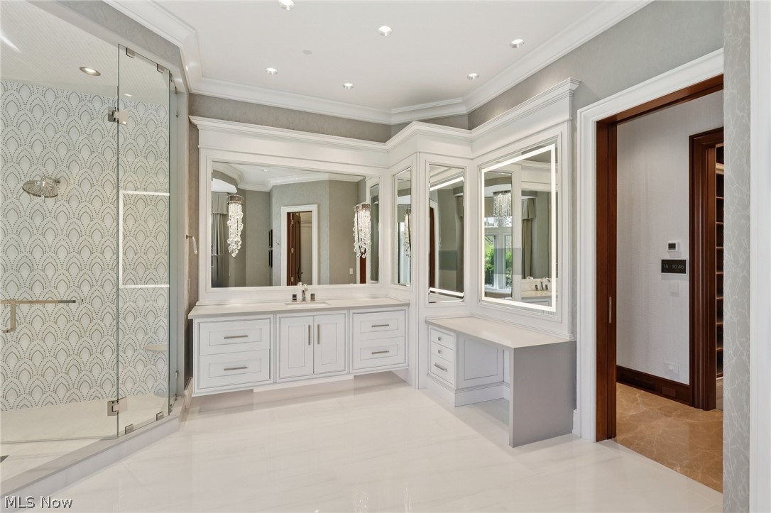 2875 Chagrin River Road Hunting Valley OH 44022