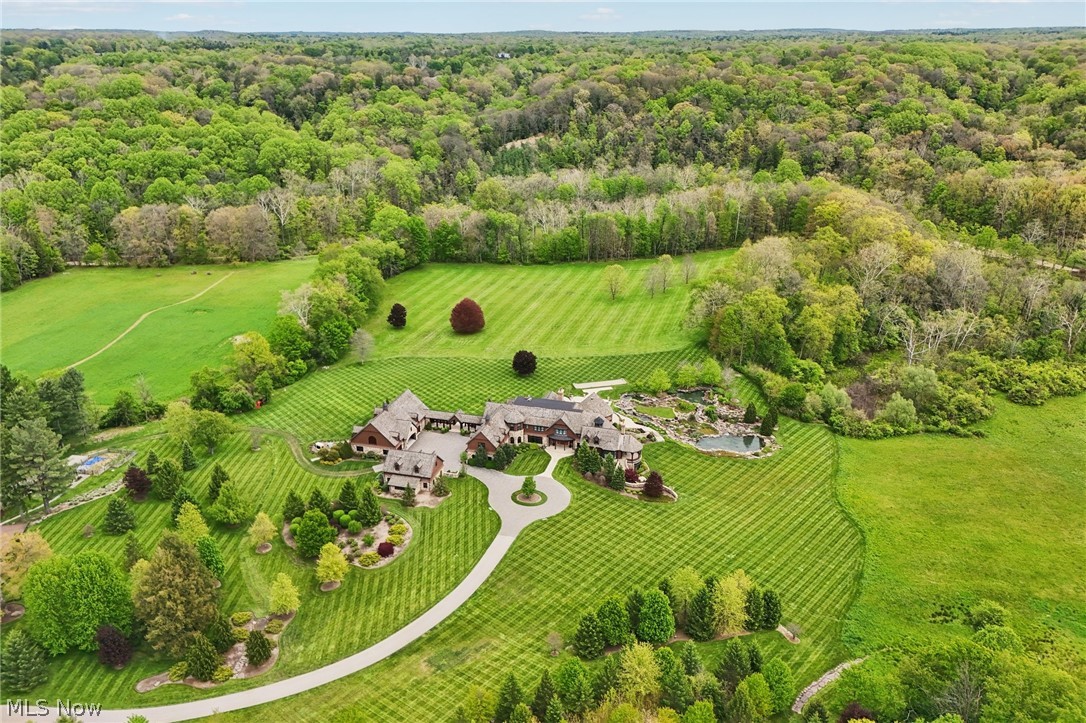 2875 Chagrin River Road Hunting Valley OH 44022