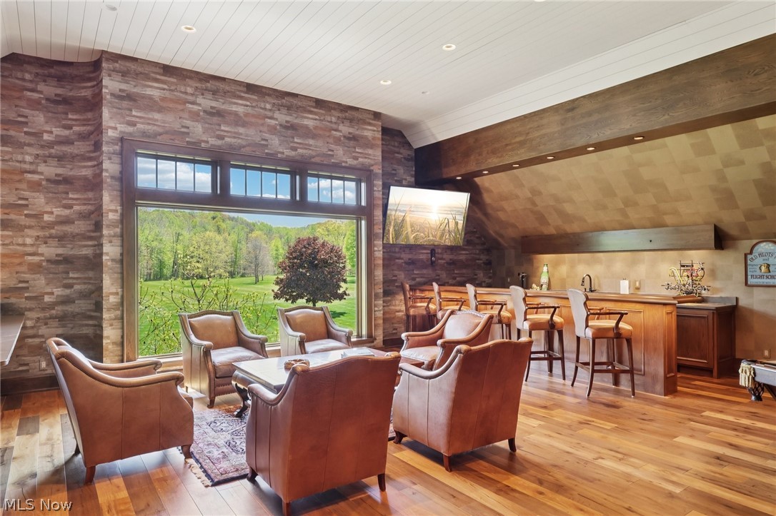 2875 Chagrin River Road Hunting Valley OH 44022
