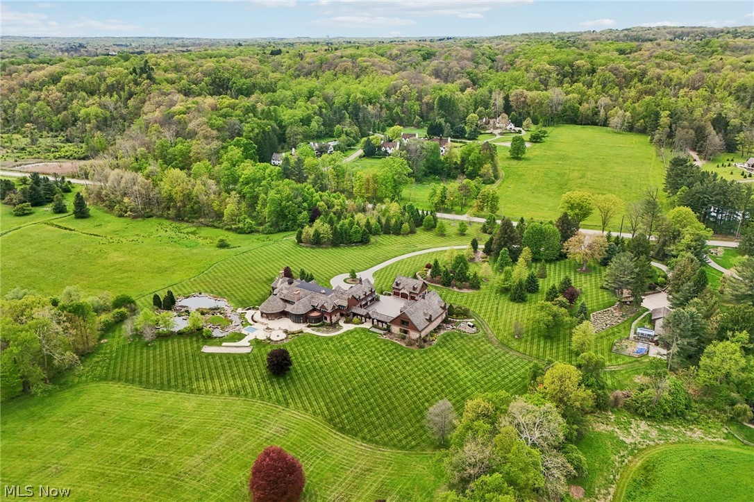2875 Chagrin River Road Hunting Valley OH 44022