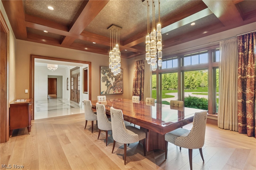 2875 Chagrin River Road Hunting Valley OH 44022