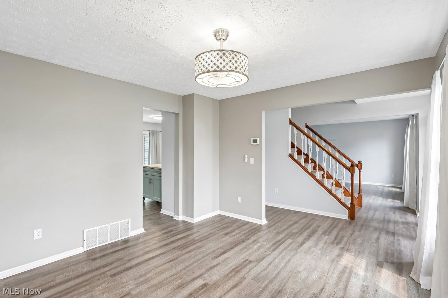 634 Marbrook Lane Avon Lake OH 44012