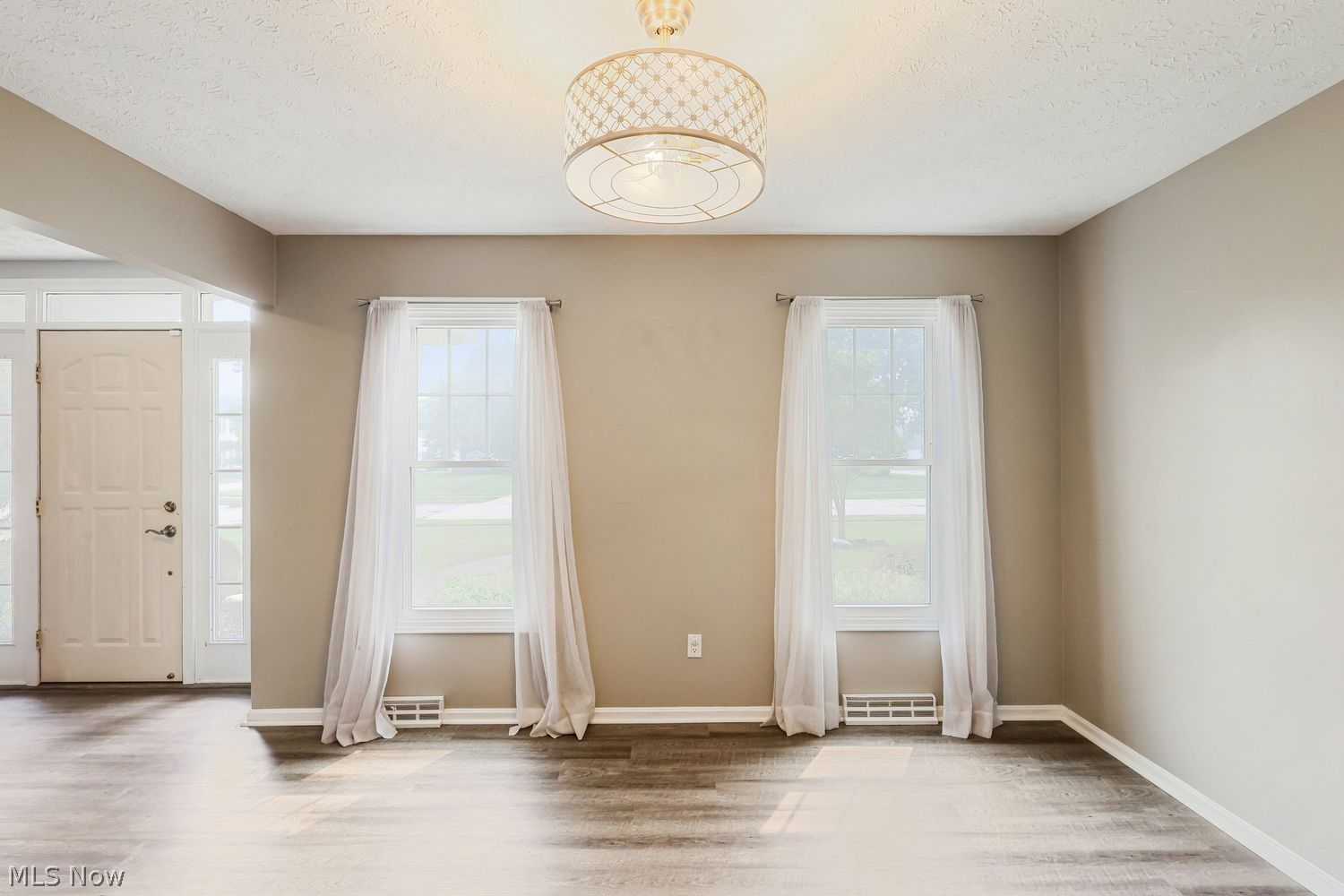 634 Marbrook Lane Avon Lake OH 44012