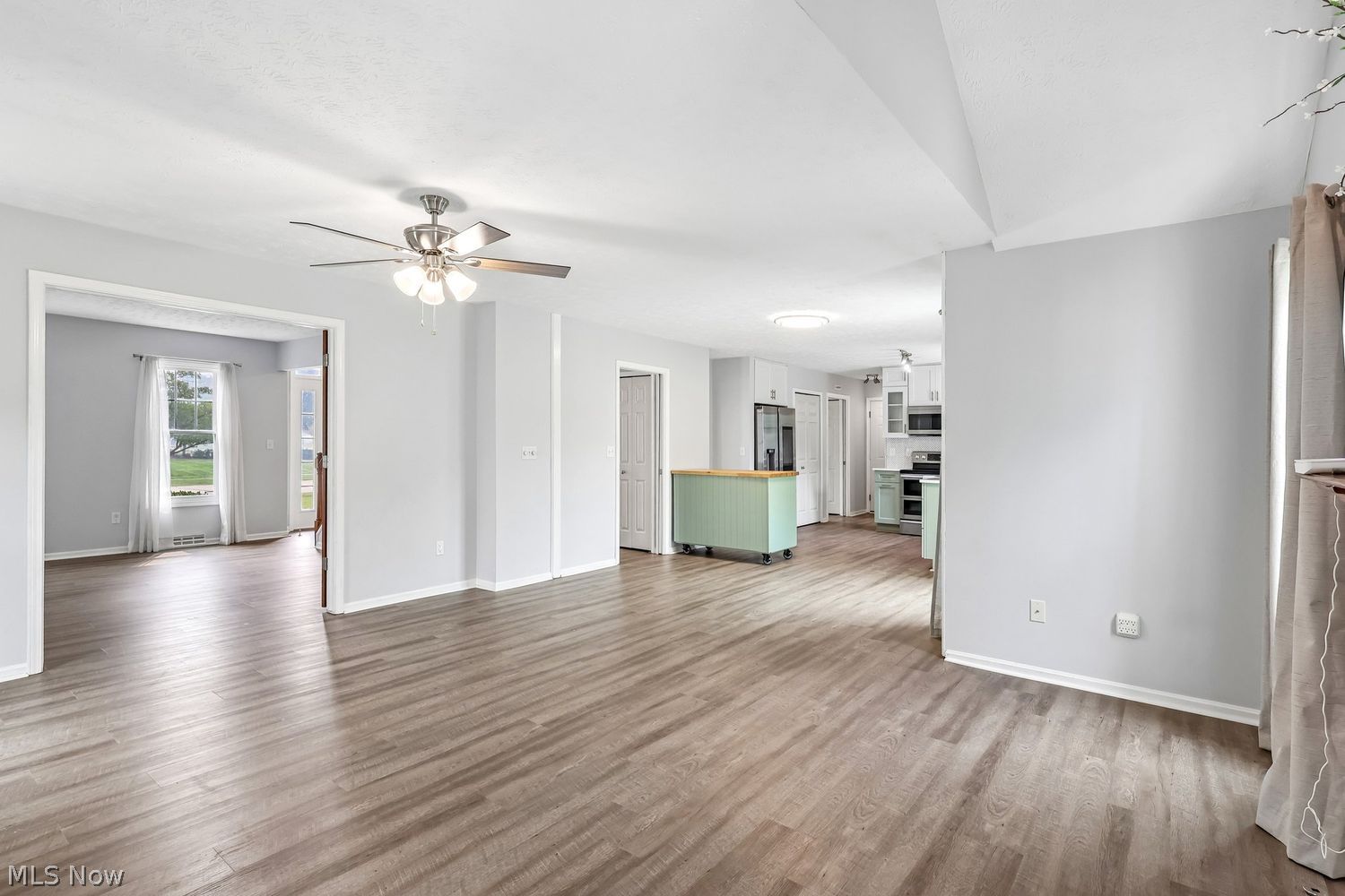 634 Marbrook Lane Avon Lake OH 44012