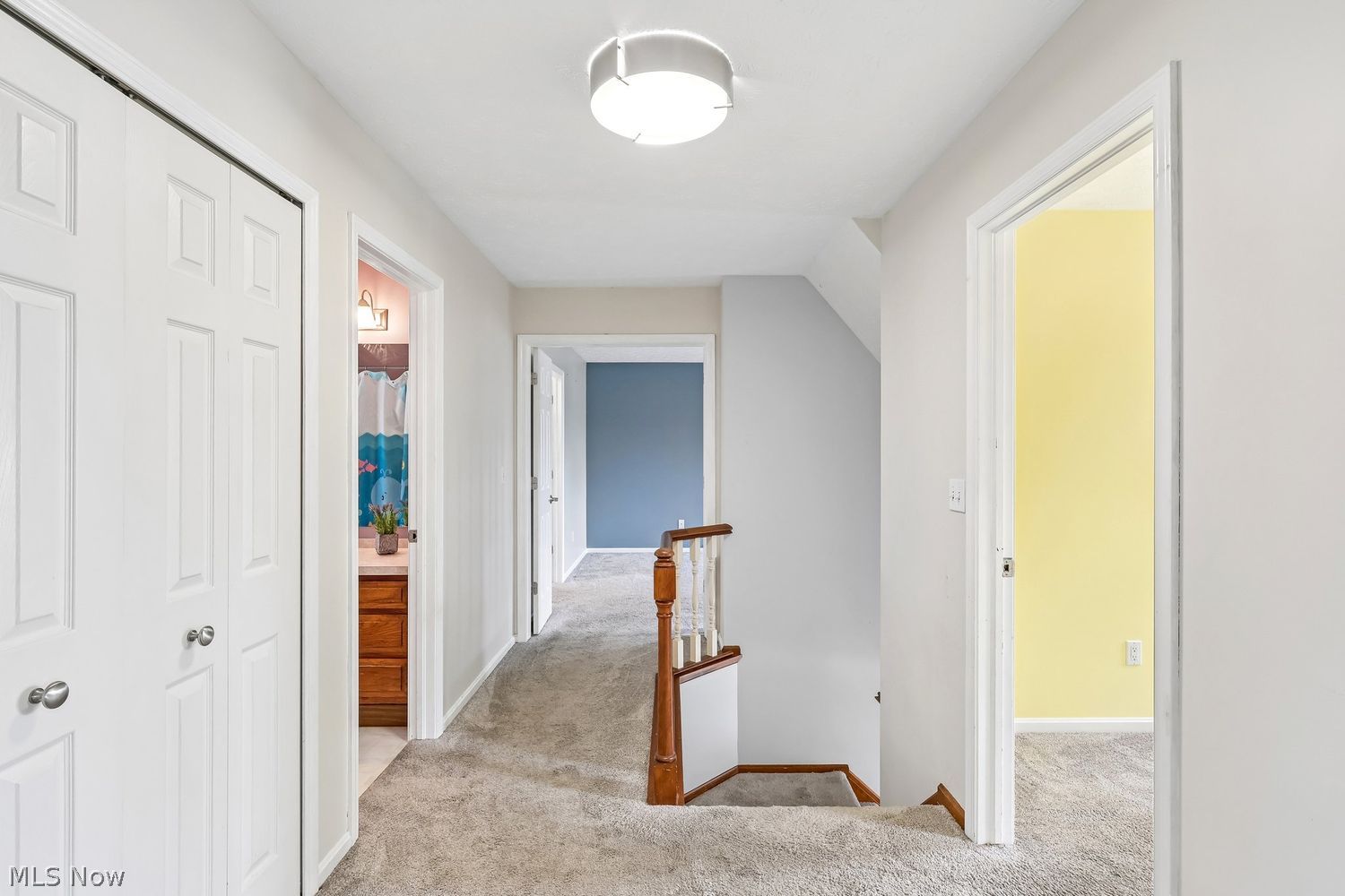 634 Marbrook Lane Avon Lake OH 44012