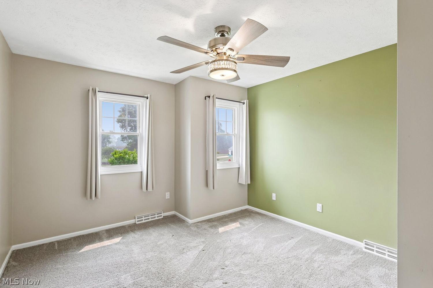 634 Marbrook Lane Avon Lake OH 44012