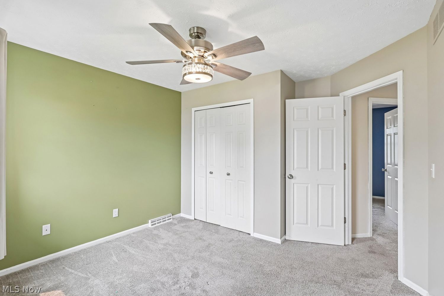 634 Marbrook Lane Avon Lake OH 44012