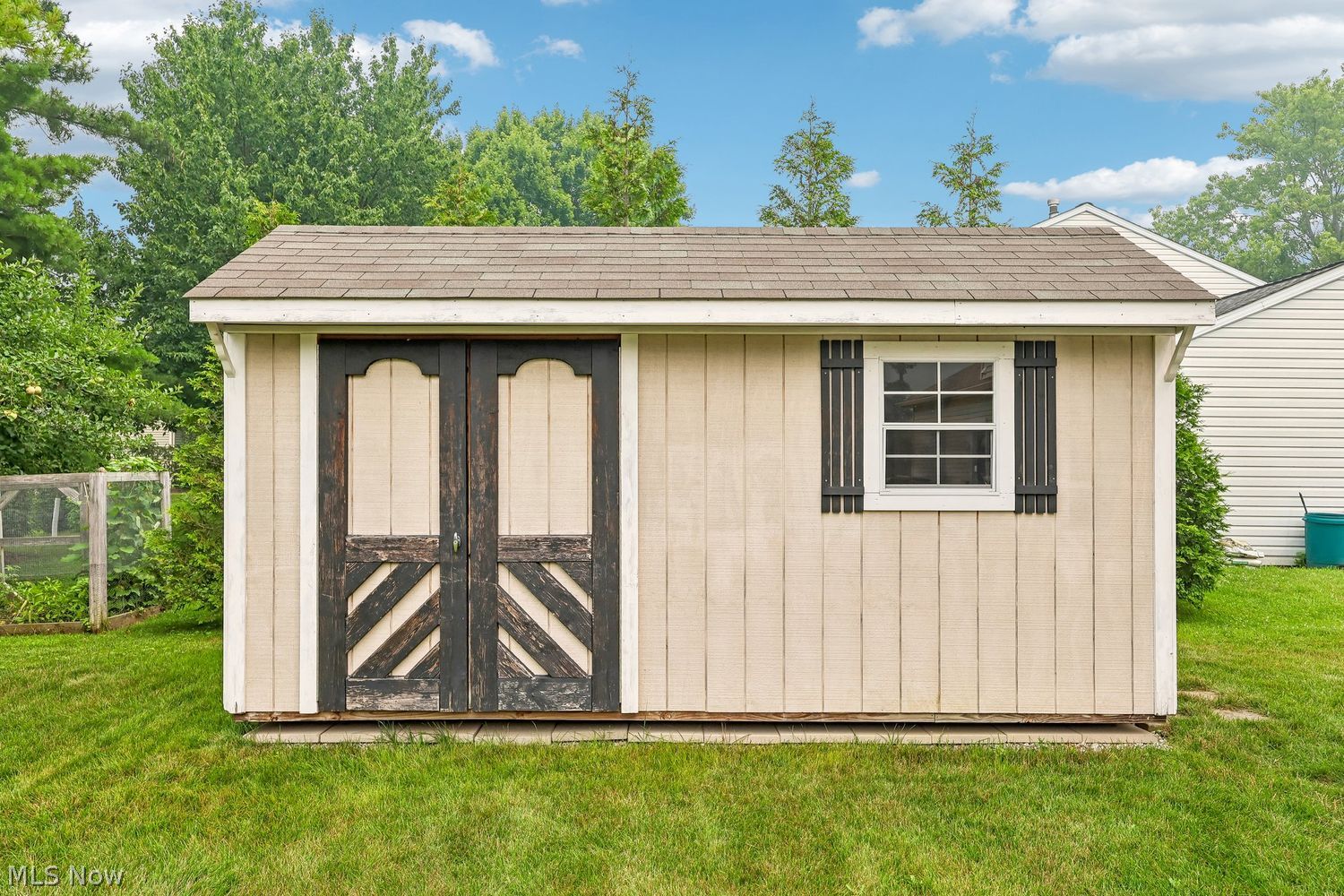 634 Marbrook Lane Avon Lake OH 44012