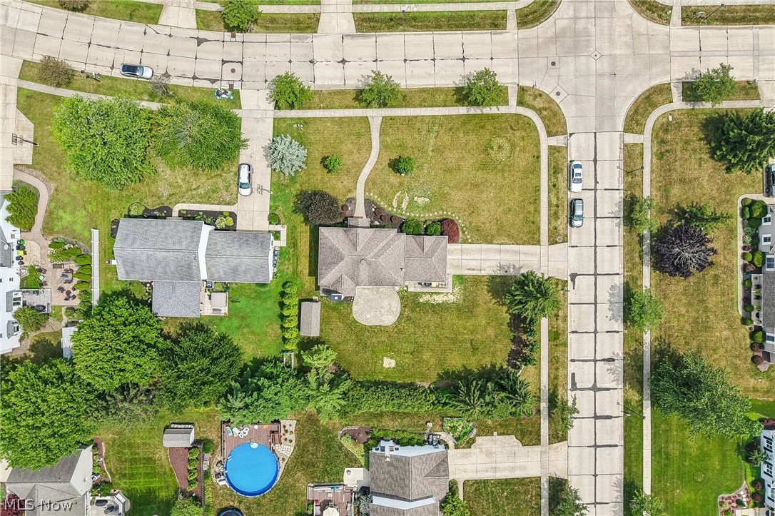 634 Marbrook Lane Avon Lake OH 44012