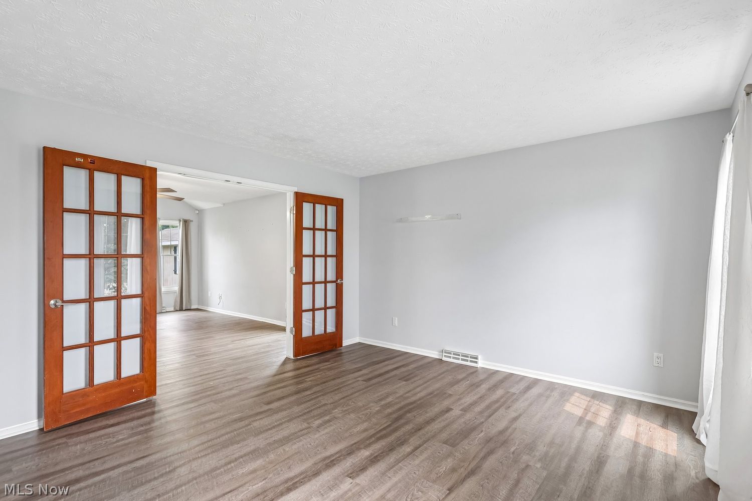 634 Marbrook Lane Avon Lake OH 44012