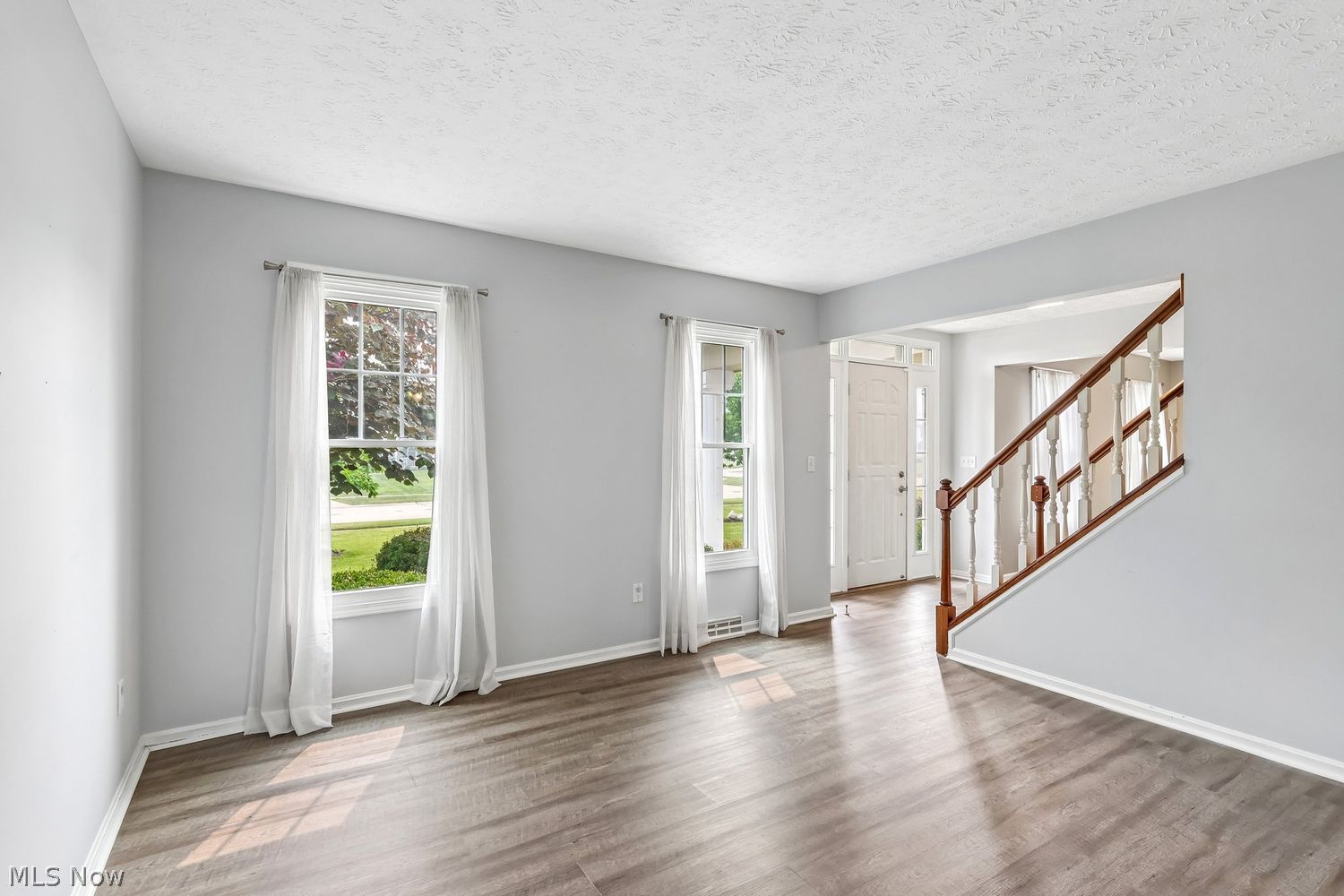 634 Marbrook Lane Avon Lake OH 44012