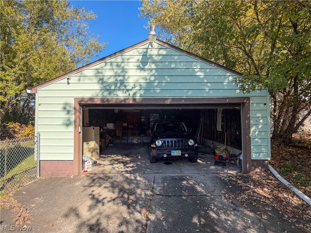 174 Gordon Avenue Campbell OH 44405
