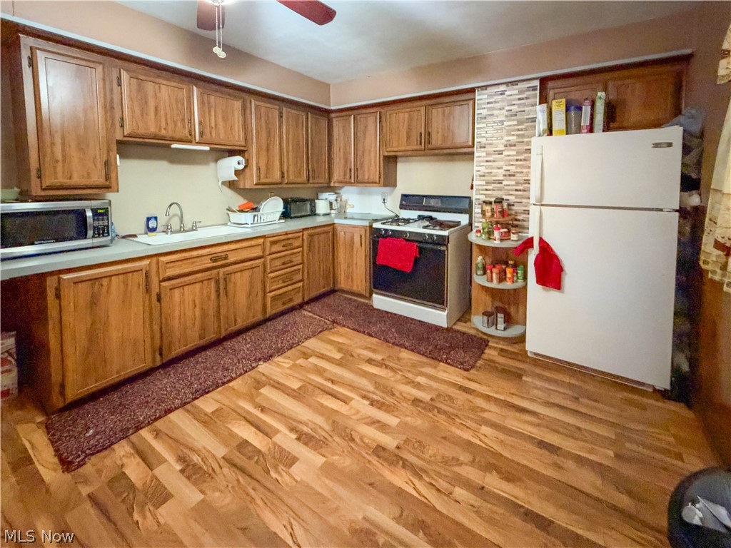174 Gordon Avenue Campbell OH 44405