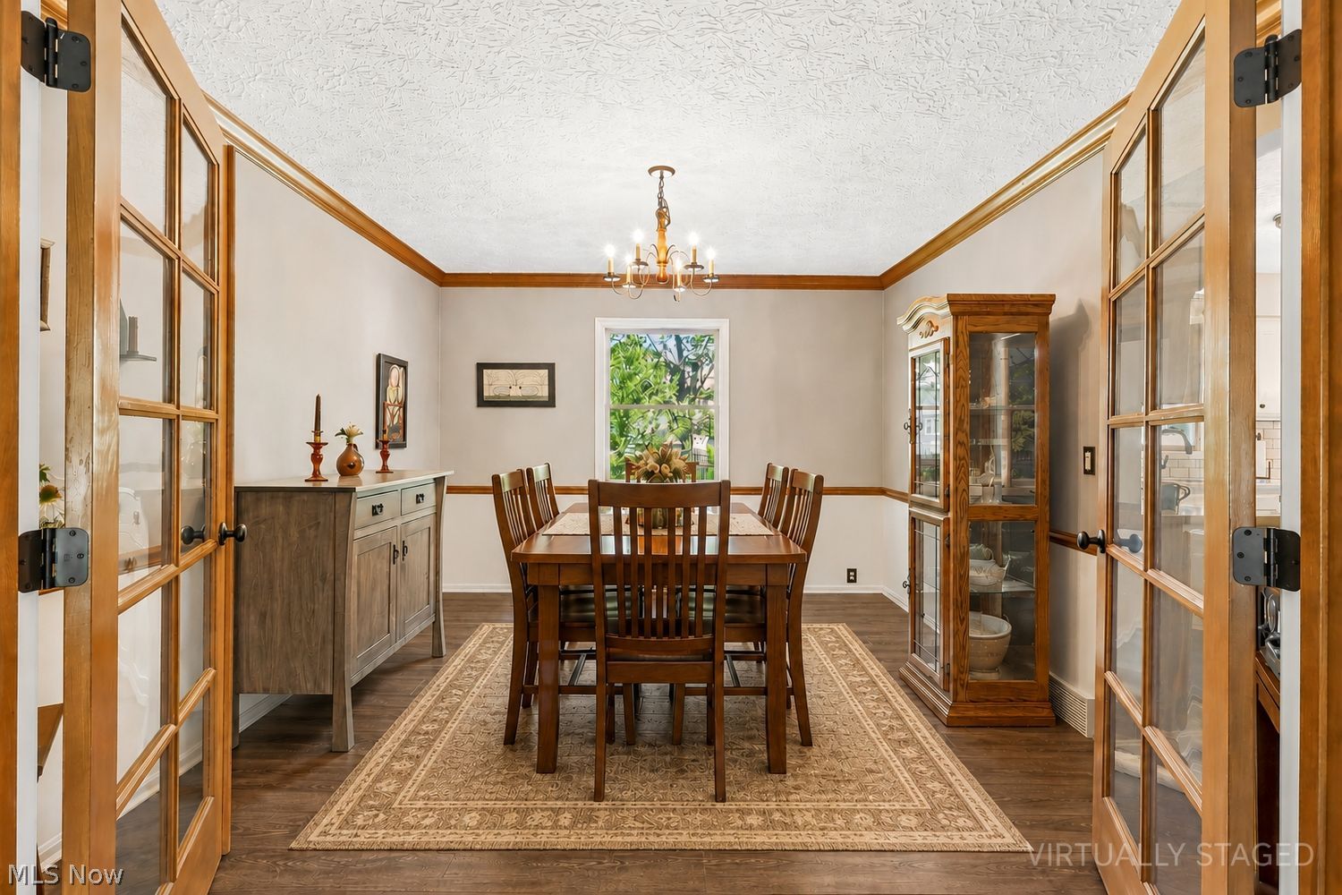 19585 Castletown Drive Strongsville OH 44136