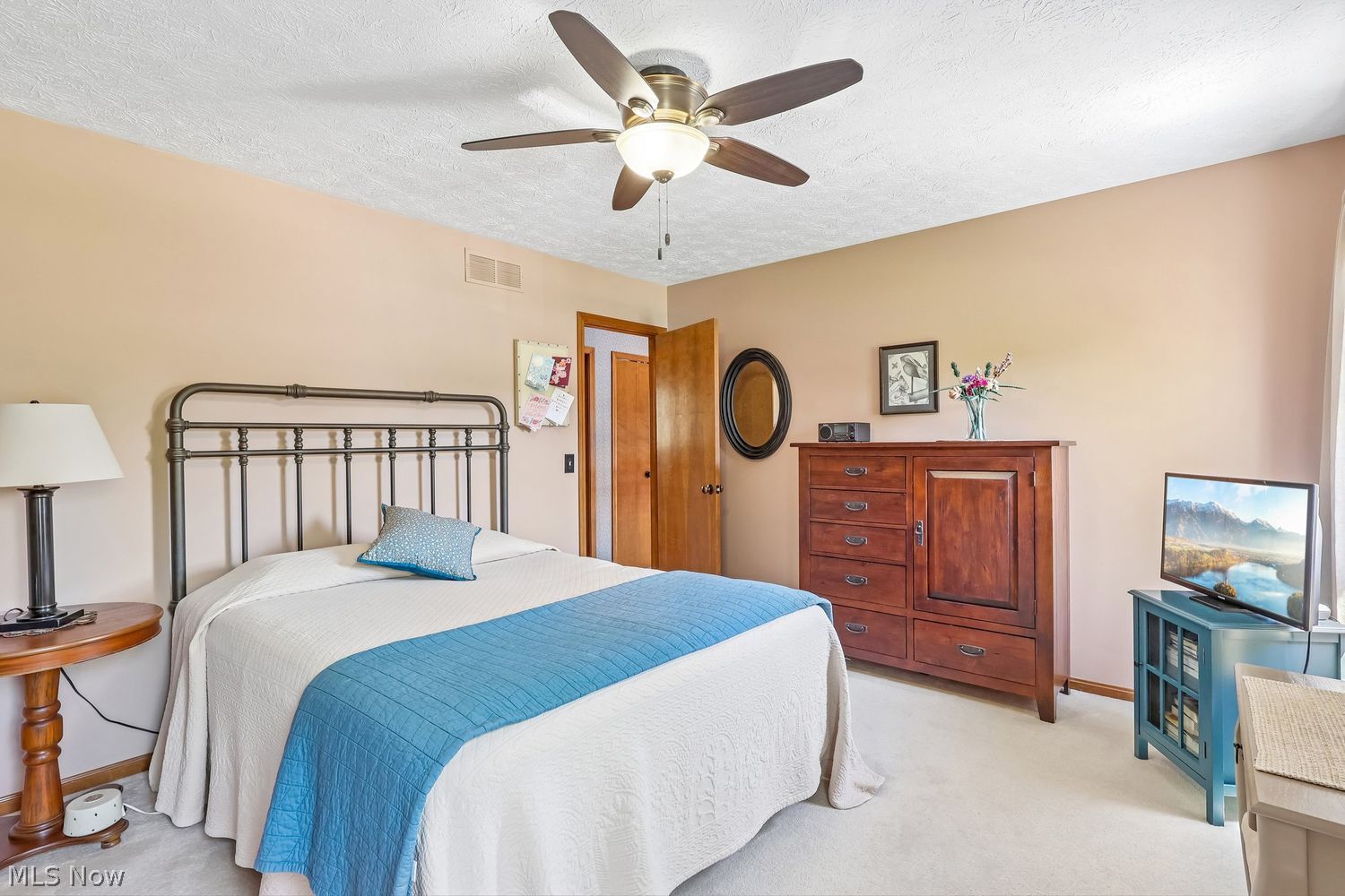 19585 Castletown Drive Strongsville OH 44136