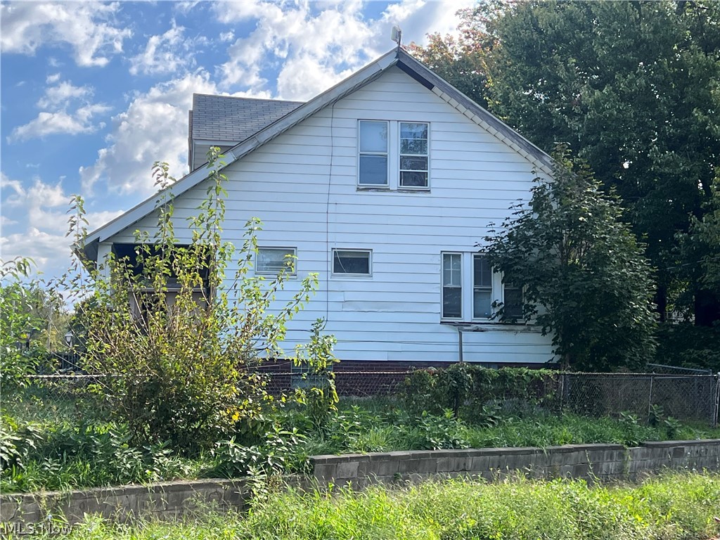 11510 Shadeland Avenue Cleveland OH 44108