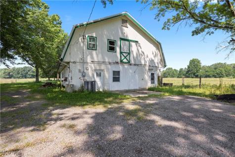 40175 Banks Road Grafton OH 44044