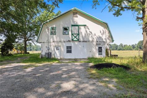 40175 Banks Road Grafton OH 44044