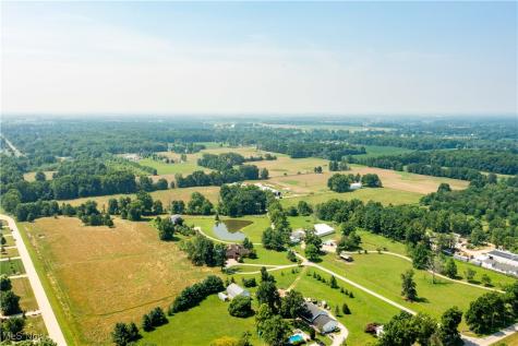 40175 Banks Road Grafton OH 44044