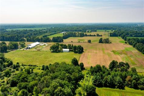 40175 Banks Road Grafton OH 44044