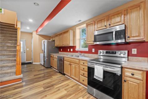 40175 Banks Road Grafton OH 44044