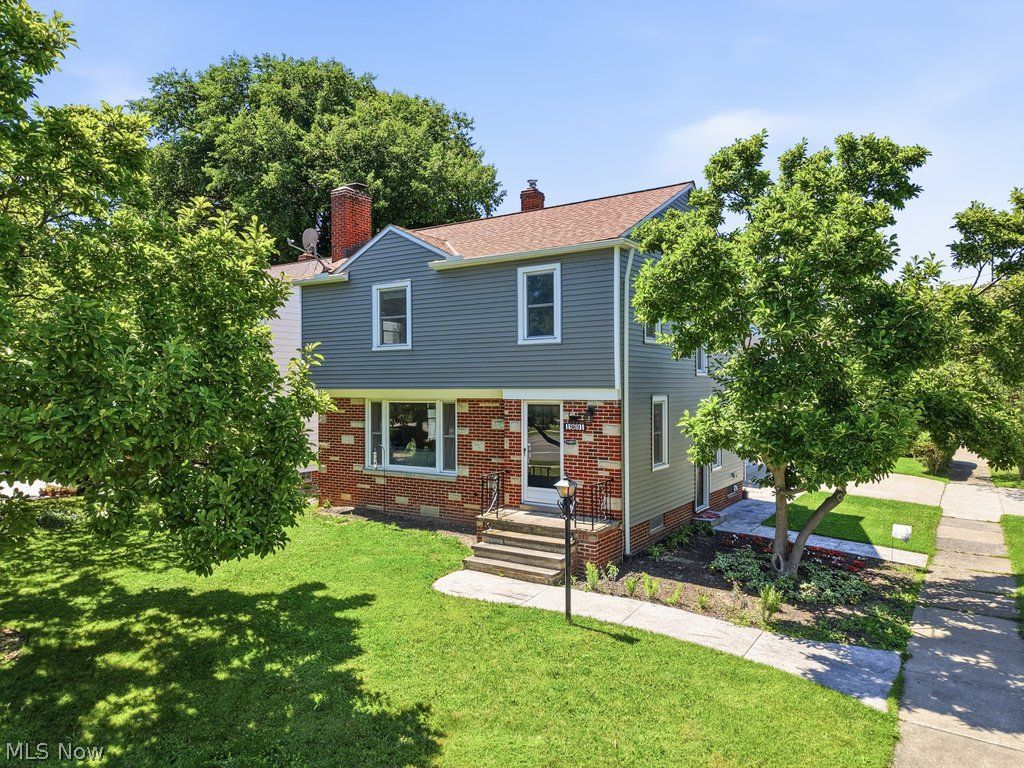 19691 Lake Shore Boulevard Cleveland OH 44119