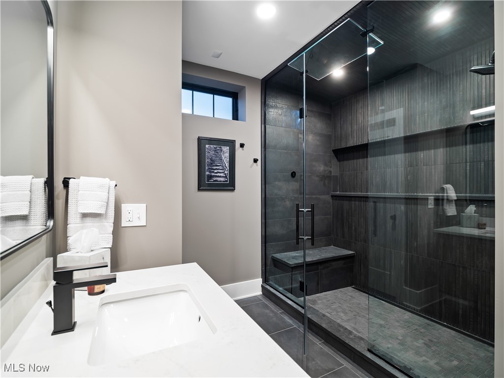 17788 Edgewater Drive Lakewood OH 44107
