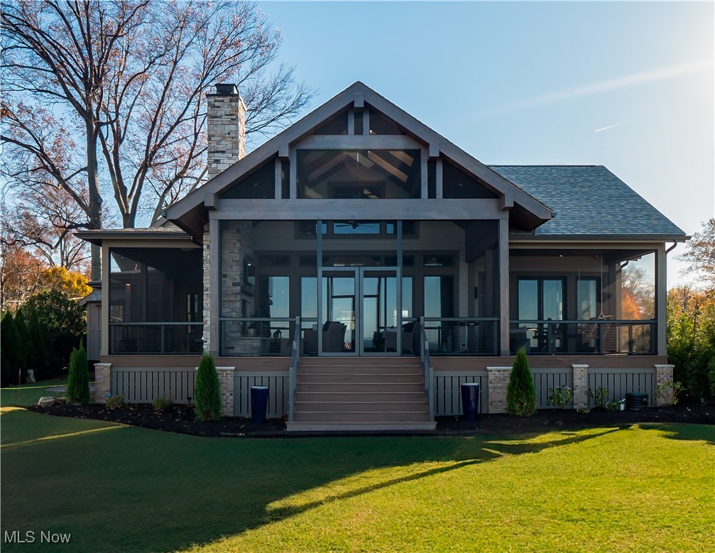 17788 Edgewater Drive Lakewood OH 44107