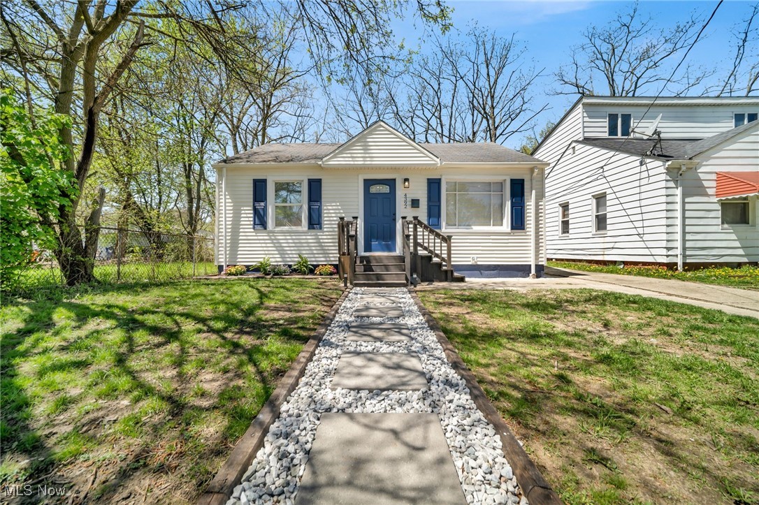 4392 E 144th Street Cleveland OH 44128