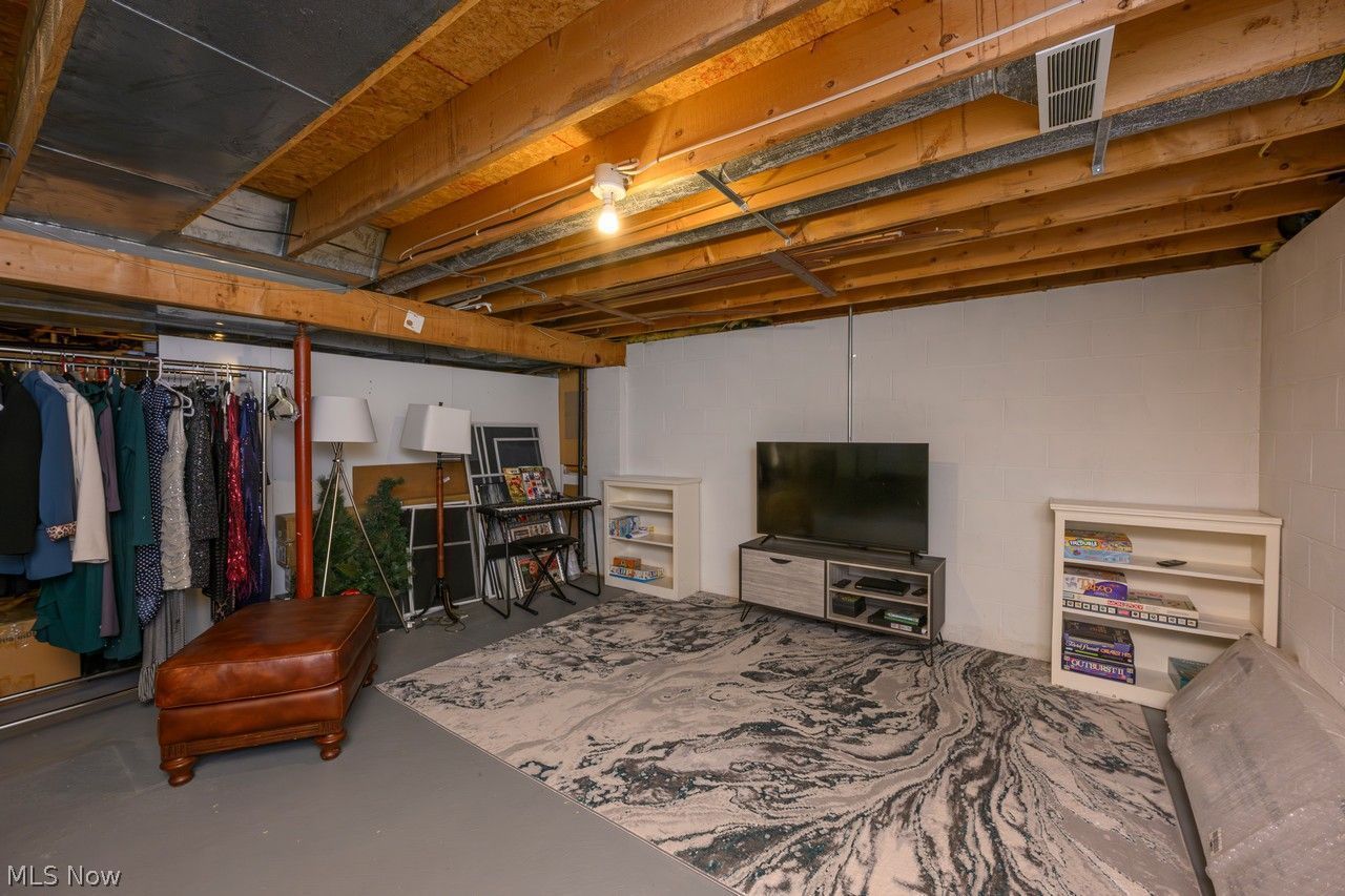 9864 Beryl Street NW Canal Fulton OH 44614