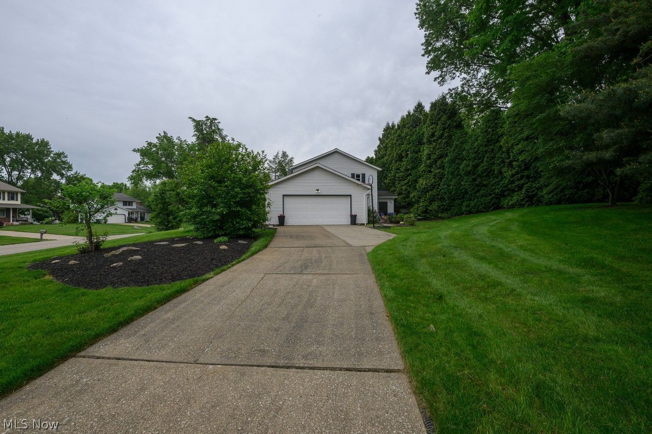 9864 Beryl Street NW Canal Fulton OH 44614