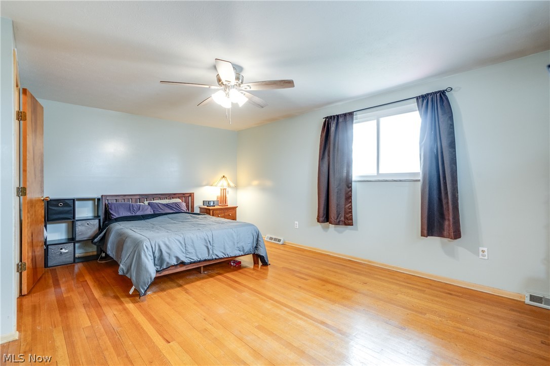 6826 Lynett Drive Parma OH 44129