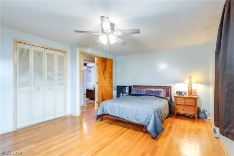6826 Lynett Drive Parma OH 44129