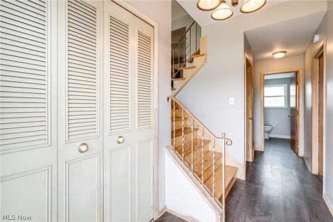 6826 Lynett Drive Parma OH 44129
